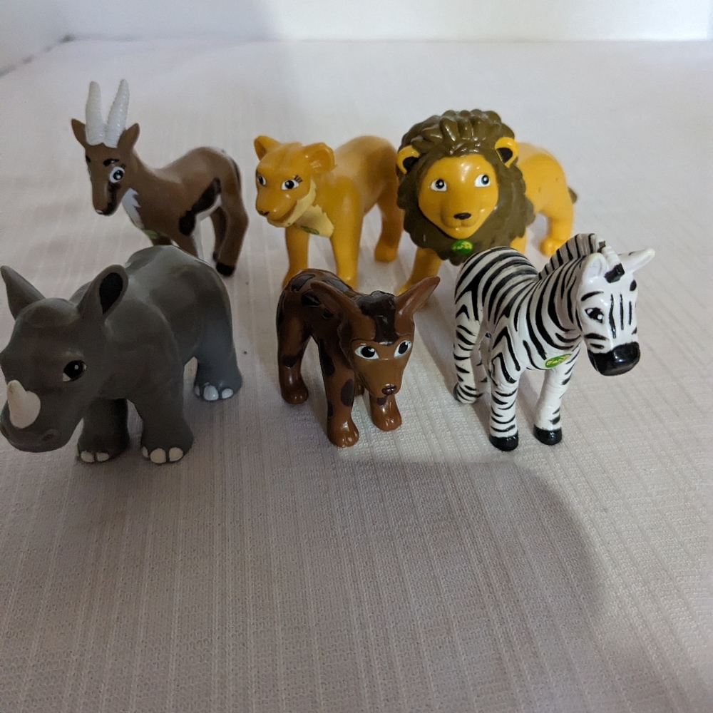 Safari Zoo animals Lot Of 6 toy figures green global tag Mattel 2006
